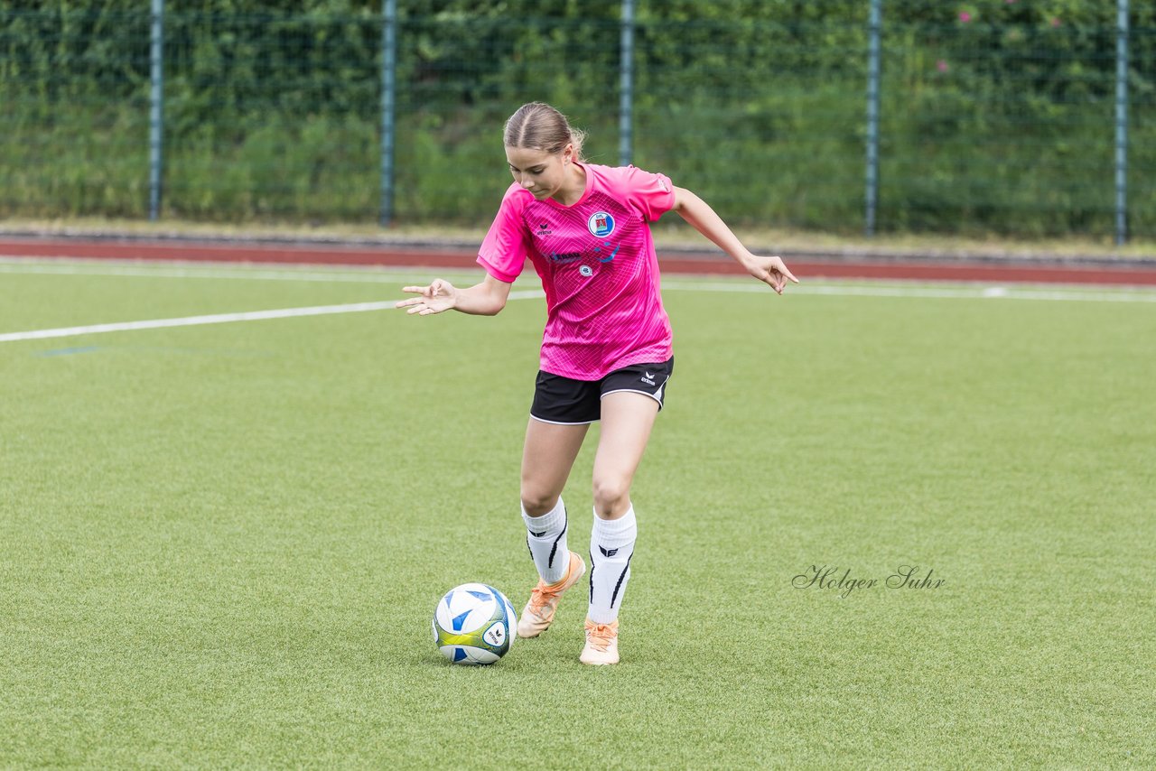 Bild 201 - wCJ Osterroenfelder TSV - VfL Pinneberg : Ergebnis: 0:15